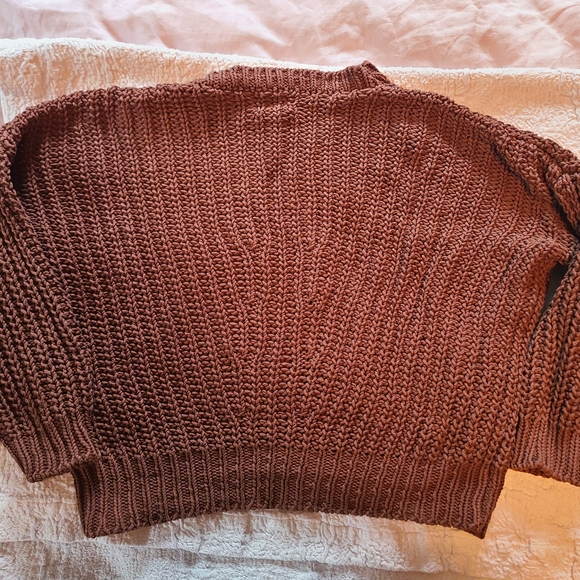 Cozy Brown Knit Sweater - Picture 2 of 6